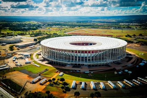 jogos estadio brasilia,Mais